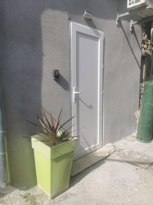 Beau Duplex 2/4 Pers. Avec Terrasse Διαμέρισμα Vinon-sur-Verdon Εξωτερικό φωτογραφία